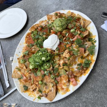Yard House - Bars Near Me - Long Beach, California