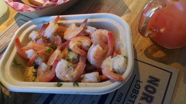 North River Lobster Company by null