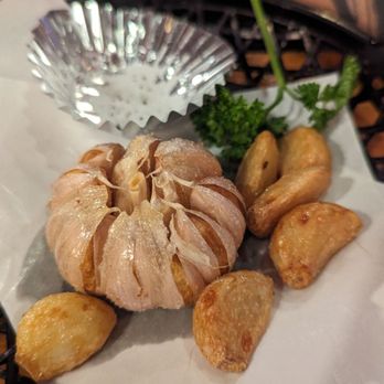 Carp Dori - Fried garlic whole - Izakaya Near Me - Honolulu, Hawaii