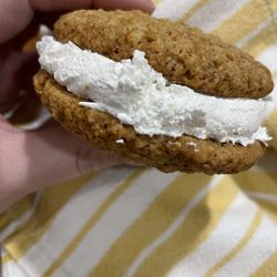 Cedar Run Bakery & Market - I decided on an oatmeal cream pie for this visit.