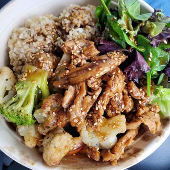 Earth Aloha Eats - All vegan & delicious!! - Food Trucks Near Me - Honolulu, Hawaii