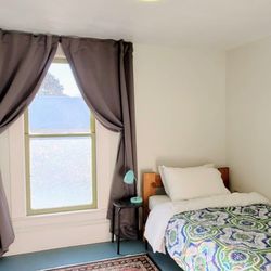 The Local Nomad - Mint room has 1 twin bed