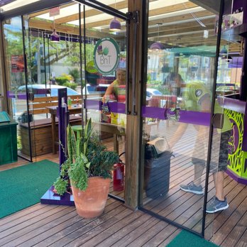 Brasil Berry - Such a cute spot - Food Stands Near Me - Jurerê, South Carolina