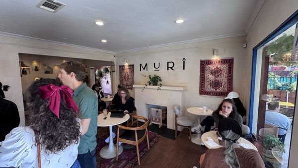 Muri I Coffee & Cake by null