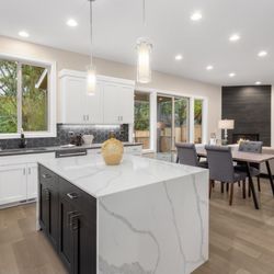 Orange Cactus Remodeling - New Sollid Cabinetry & Beautiful Quartz Countertops