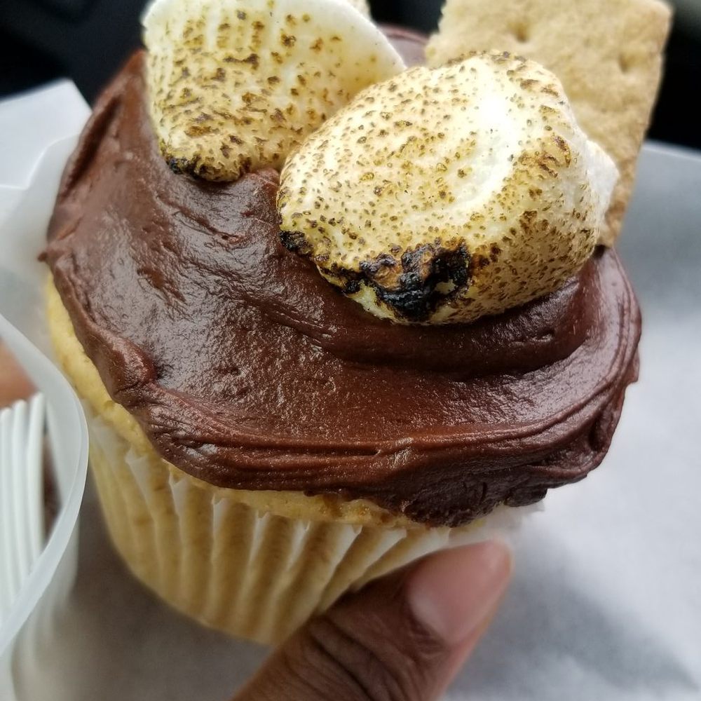 Frosted Cupcakery - Smmoooorress - Bakeries Near Me - Long Beach, California Frosted Cupcakery - Smmoooorress - Bakeries Near Me - Long Beach, California