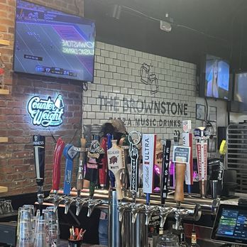 The Brownstone - Sports Bars Near Me - Hartford, Connecticut The Brownstone - Sports Bars Near Me - Hartford, Connecticut