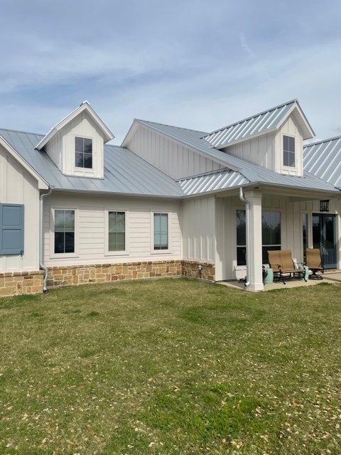 Slide of Precision Seamless Gutters 