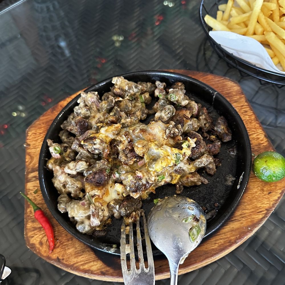 Two Seasons Resorts - Oysters sisig - Hotels Near Me - Malay, AKL