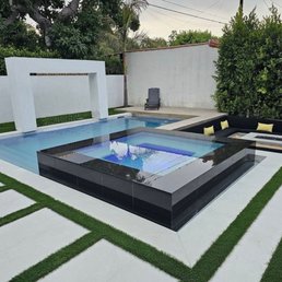 Integrating Outdoor Workspaces into Functional Modern Backyard Remodels Integrating Outdoor Workspaces into Functional Modern Backyard Remodels