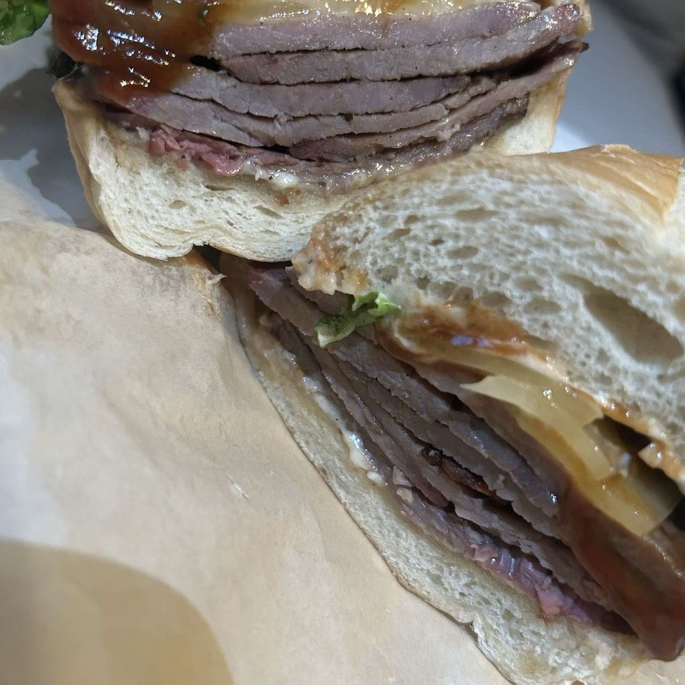 Kinder's Meats Deli BBQ - Kinders Famous Ball Tip Steak Sandwich - Barbeque Near Me - Chico, California
