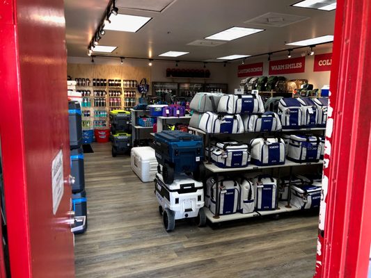 Igloo Factory Store by null