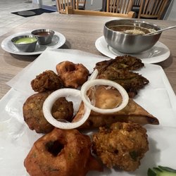 Kothur Indian Cuisine - Kothur Special Assortment with Rasam Soup