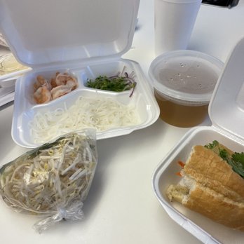 Nom Nom Noodles - Pork Banh Mi Shrimp Pho - Vietnamese Near Me - Houston, Texas Nom Nom Noodles - Pork Banh Mi Shrimp Pho - Vietnamese Near Me - Houston, Texas