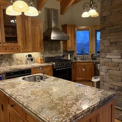 Nordic Inn - Kitchen area, fully stocked