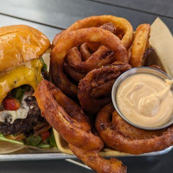 Burger Bench - American Near Me - Escondido, California Burger Bench - American Near Me - Escondido, California