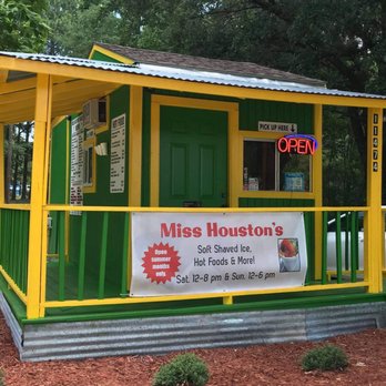 Miss Houston's - a small green and yellow building - Shaved Ice Near Me - Tyler, Texas Miss Houston's - a small green and yellow building - Shaved Ice Near Me - Tyler, Texas
