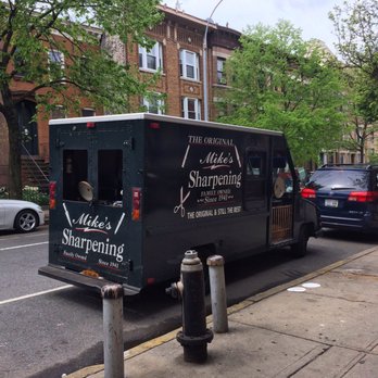 Mike & Son Sharpening Service - Here's Mike's nice truck! Another neighbor walked up and got his knives sharpened, too. - Knife Sharpening Near Me Mike & Son Sharpening Service - Here's Mike's nice truck! Another neighbor walked up and got his knives sharpened, too. - Knife Sharpening Near Me