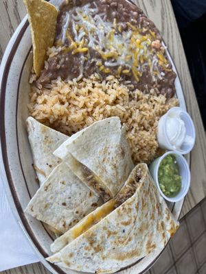 Dos Amigos by null