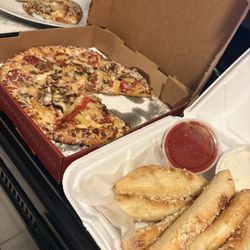 Papa Romano's - Small pizza + 10piece bambino bread w ranch & marinara.