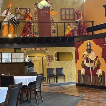 Aangan India Bistro - Restaurant decor showing the Sikh Empire of 1799-1849. - Indian Near Me - Dublin, Ohio