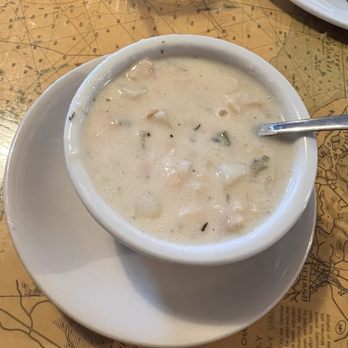 Arundel Wharf Restaurant - Clam chowder - Seafood Near Me - Kennebunkport, Maine