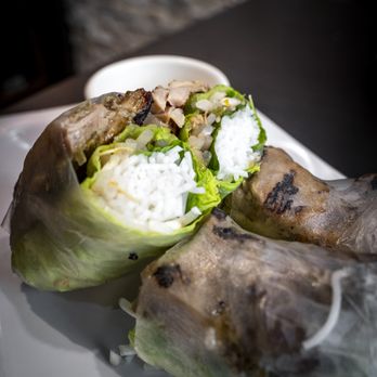 Pho Quinn Authentic Vietnamese Cuisine - A28 Grilled Chicken Fresh Rolls - Vietnamese Near Me - Markham, Ontario Pho Quinn Authentic Vietnamese Cuisine - A28 Grilled Chicken Fresh Rolls - Vietnamese Near Me - Markham, Ontario