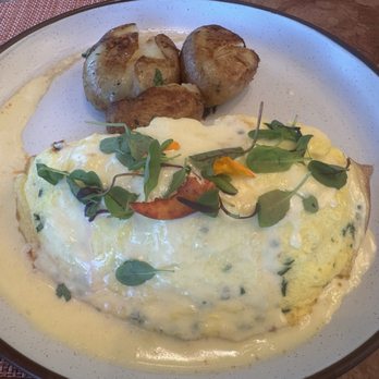Piper - Lobster Omelette - New American Near Me - Oceanside, California Piper - Lobster Omelette - New American Near Me - Oceanside, California