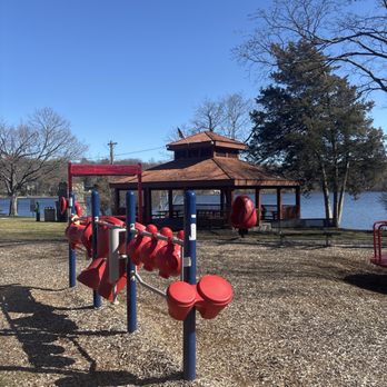 Lakeside Park Playground - Parks Near Me Lakeside Park Playground - Parks Near Me