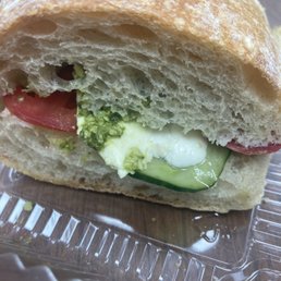 Pesto sandwich yummmmm Pesto sandwich yummmmm