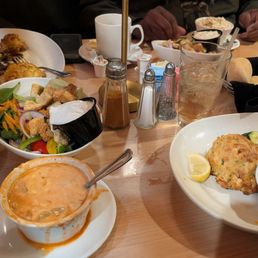 Maryland half and half soup Colossal jumbo lump crab cake Lamb chops House salad Stuffed mushroom caps Maryland half and half soup Colossal jumbo lump crab cake Lamb chops House salad Stuffed mushroom caps