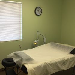 Golden Point Acupuncture - Private Treatment Room