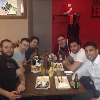 Bronco's - Great for a group, good food and nice service - American Near Me - Worcester Park, XGL