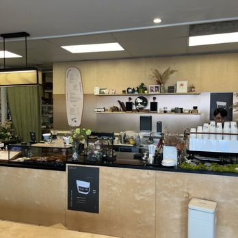 Project Bloom Coffee - Inside Project Bloom.  A very tranquil place. - Coffee & Tea Near Me - Los Angeles, California