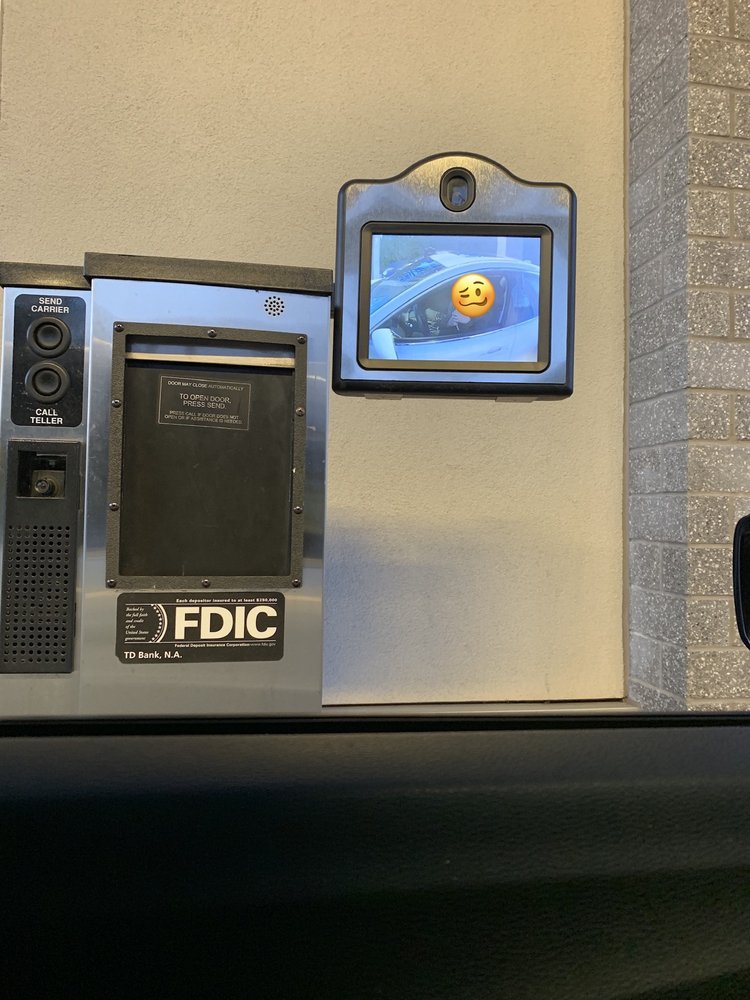 TD BANK Updated September 2024 10 Reviews 7602 Main St, Flushing