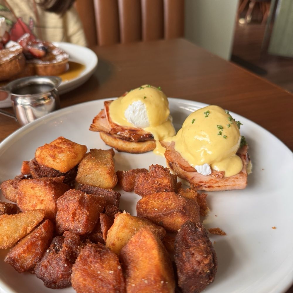 Roux - Eggs Benedict - Breakfast & Brunch Near Me - Salt Lake City, Utah Roux - Eggs Benedict - Breakfast & Brunch Near Me - Salt Lake City, Utah
