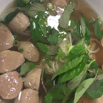 Mama Pho - Yummyyyyyyy - Vietnamese Near Me - Honolulu, Hawaii