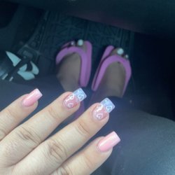 Nails Spa Palace - Pedicure and nails