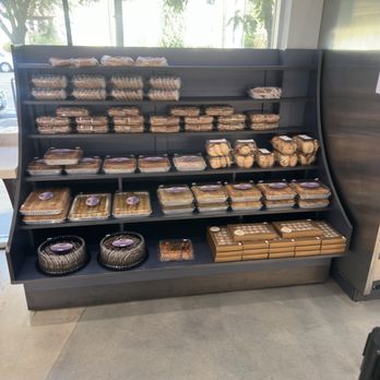 Art's Bakery & Cafe - Bakeries Near Me - Glendale, California Art's Bakery & Cafe - Bakeries Near Me - Glendale, California