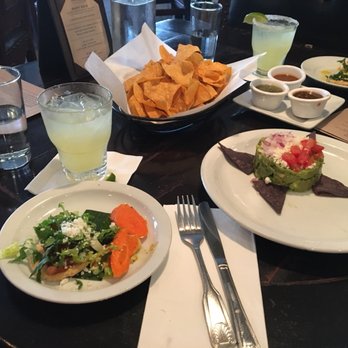 Taco Rosa - Chips & Guac and Veg appetizer specially made for me - Mexican Near Me - Irvine, California