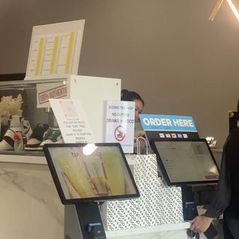 Goomo Tea Shop - Bubble Tea Near Me - Walnut, California Goomo Tea Shop - Bubble Tea Near Me - Walnut, California