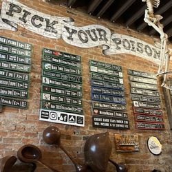 Toxic Brew Company - Bar