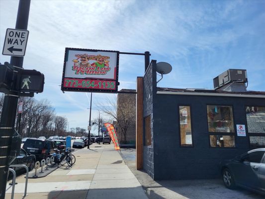 Tacos Los Primos by null