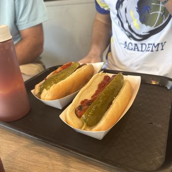 Juniors Hot Dogs - Ice Cream & Frozen Yogurt Near Me - East Bradenton, Florida Juniors Hot Dogs - Ice Cream & Frozen Yogurt Near Me - East Bradenton, Florida