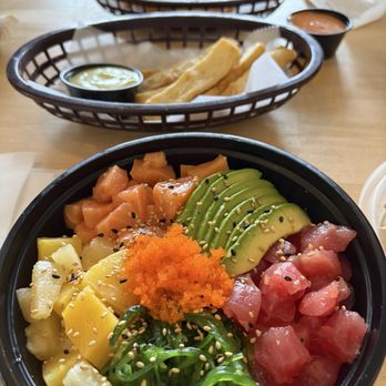 Warehouse at Vaughn's - Poke bowl from Bingbi, yuca fries, empanadas - Food Court Near Me - Simpsonville, South Carolina Warehouse at Vaughn's - Poke bowl from Bingbi, yuca fries, empanadas - Food Court Near Me - Simpsonville, South Carolina