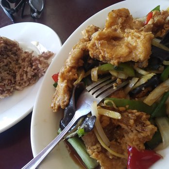Vanida Thai Kitchen - Fresh ginger fish - Thai Near Me - San Francisco, California Vanida Thai Kitchen - Fresh ginger fish - Thai Near Me - San Francisco, California