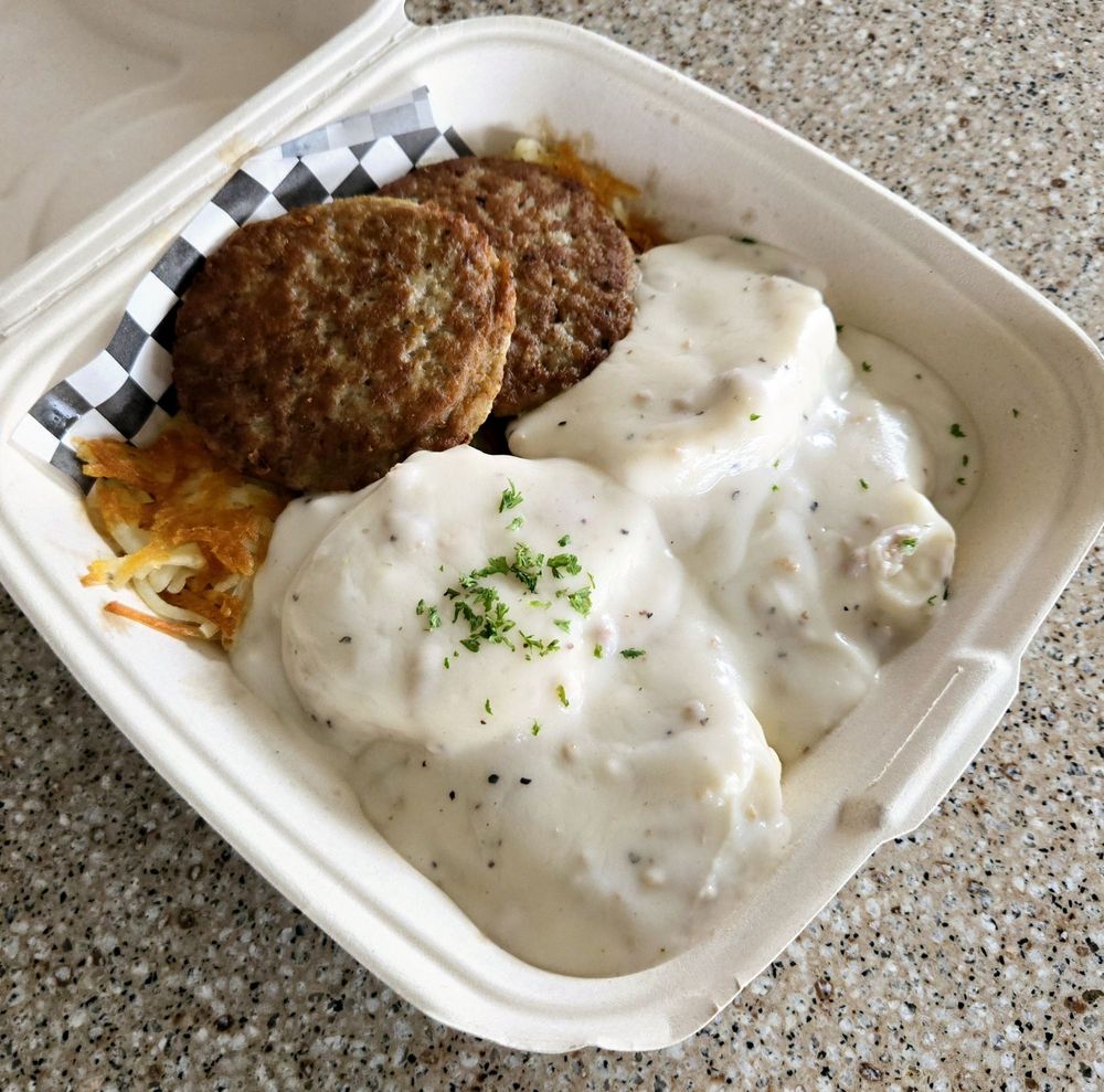 MARINERS CAFE Updated October 2024 44 Photos & 117 Reviews 609 W