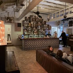 THE BUNGALOW - The bar of the house