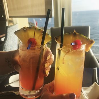 Raya - Seafood Near Me - Dana Point, California
