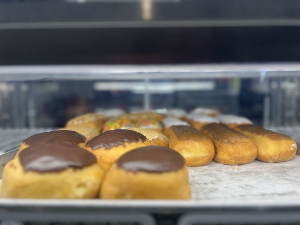 Champs Nashville Hot Chicken 2 Logo